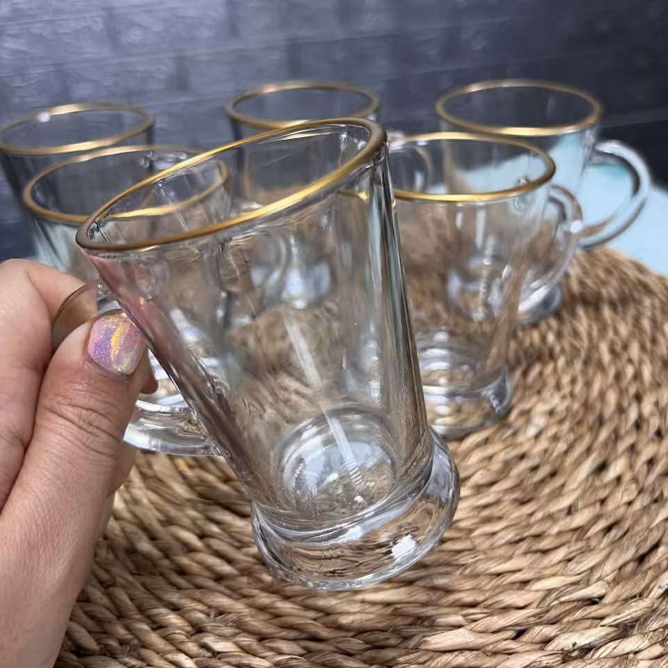 استکان چای خوری لب طلا  مدل فرگو