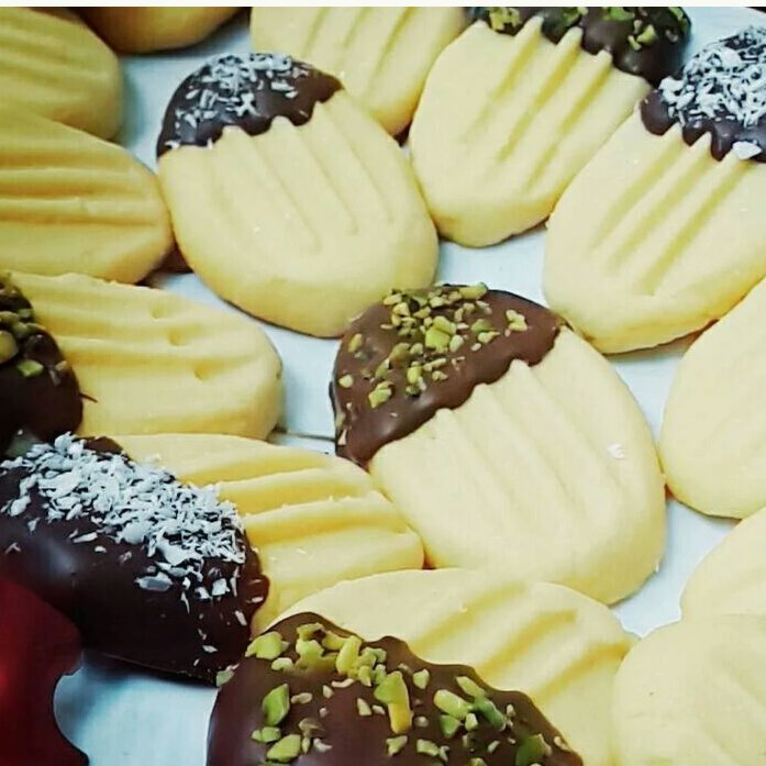 شیرینی کاسترد خانگی طرح چنگالی(ارسال پسکرایه)