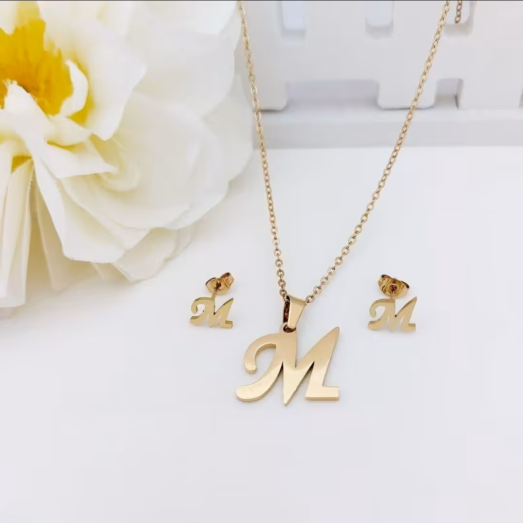 نیم ست حروفات‌ نقره