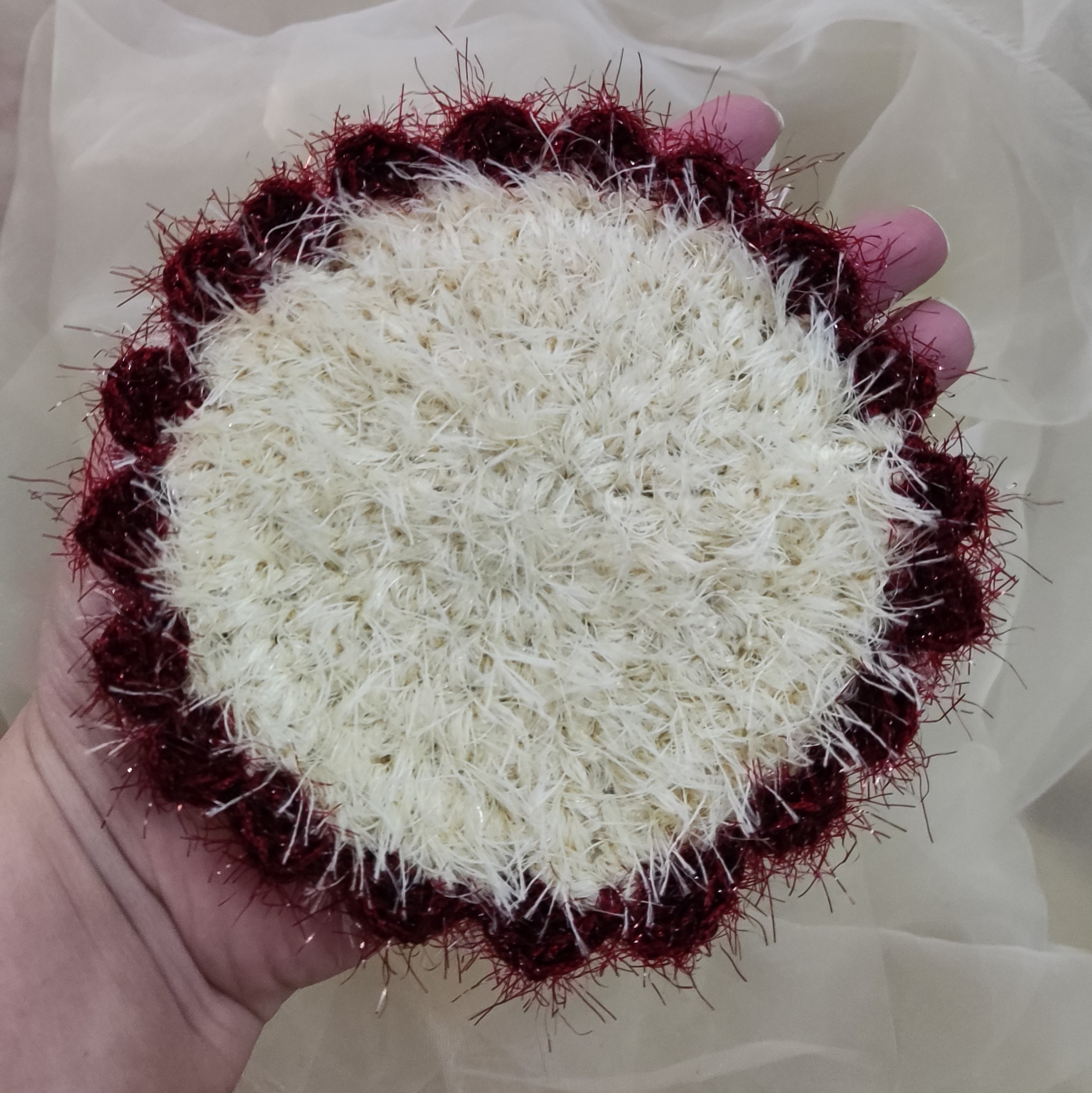 اسکاج  یوموش دور  سوزنی غرفه دستبافتهای بانوی اردیبهشت