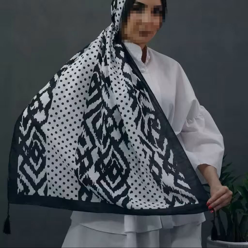شال نخی اسلپ چاپی سفید مشکی (کد 02) ارسال رایگان