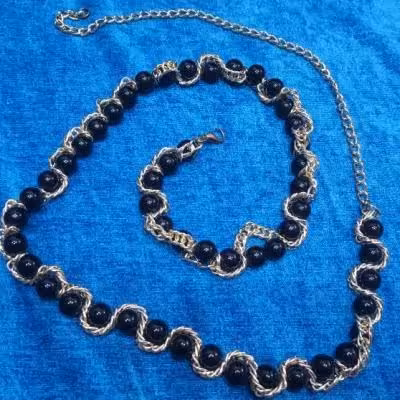 کمربند زنجیر مهره ای