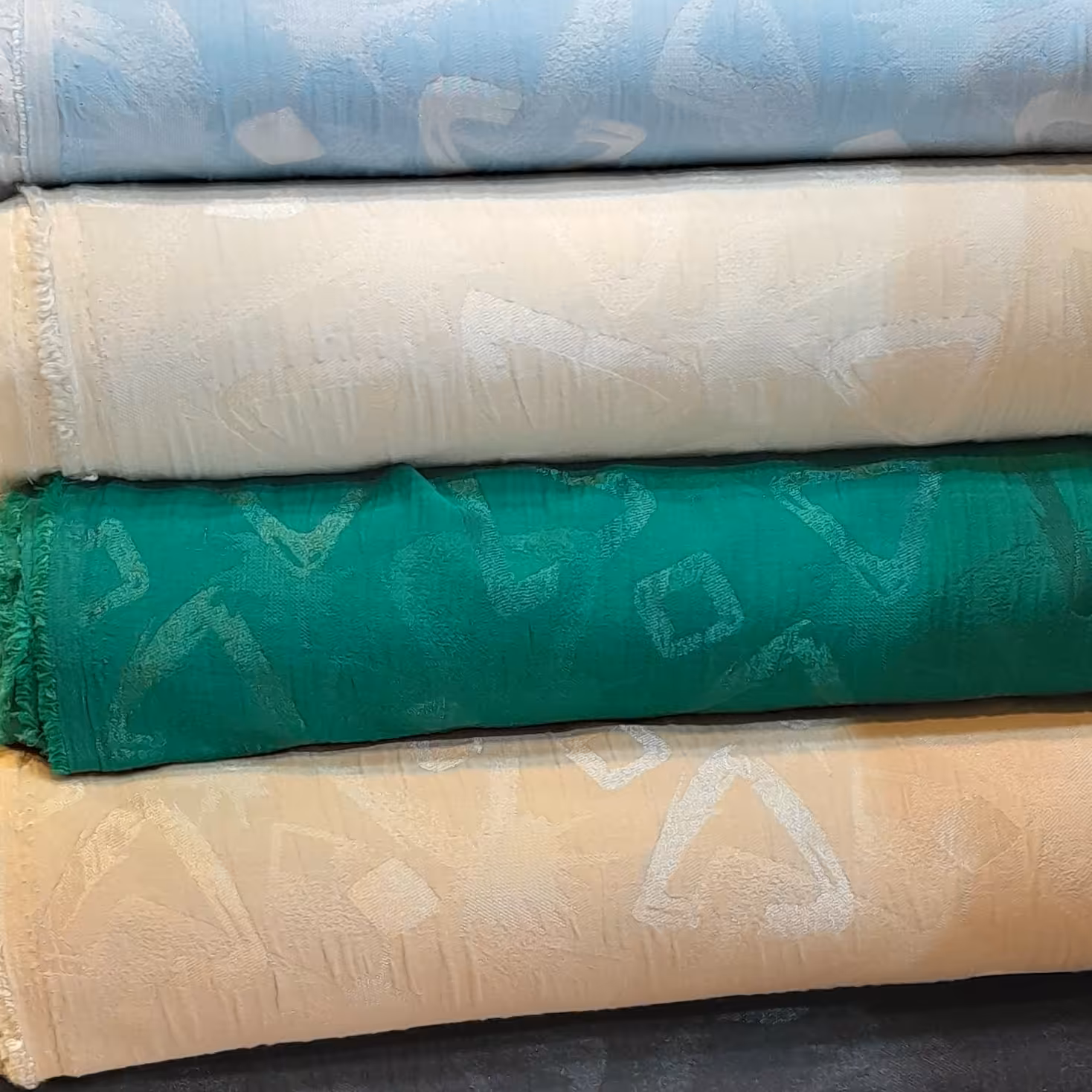 پارچه ژاکارد نخ ترک عرض 150 دورو