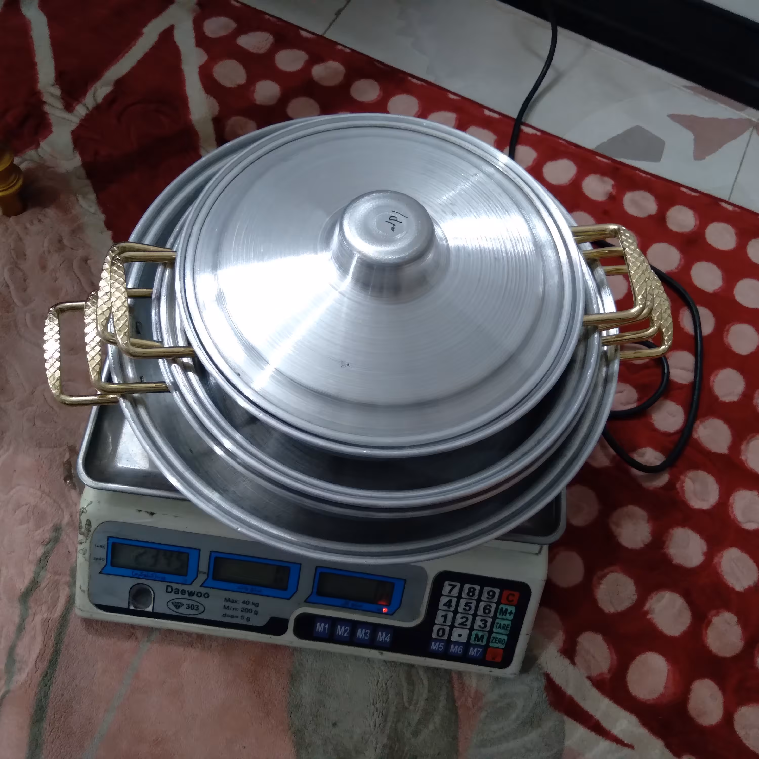 سرویس تاوه درداردسته طلایی80تیکه