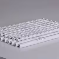 لوله سفید سایز 20 میلیمتری (پلی پروپیلن) پویان، شاخه 4 متری 
