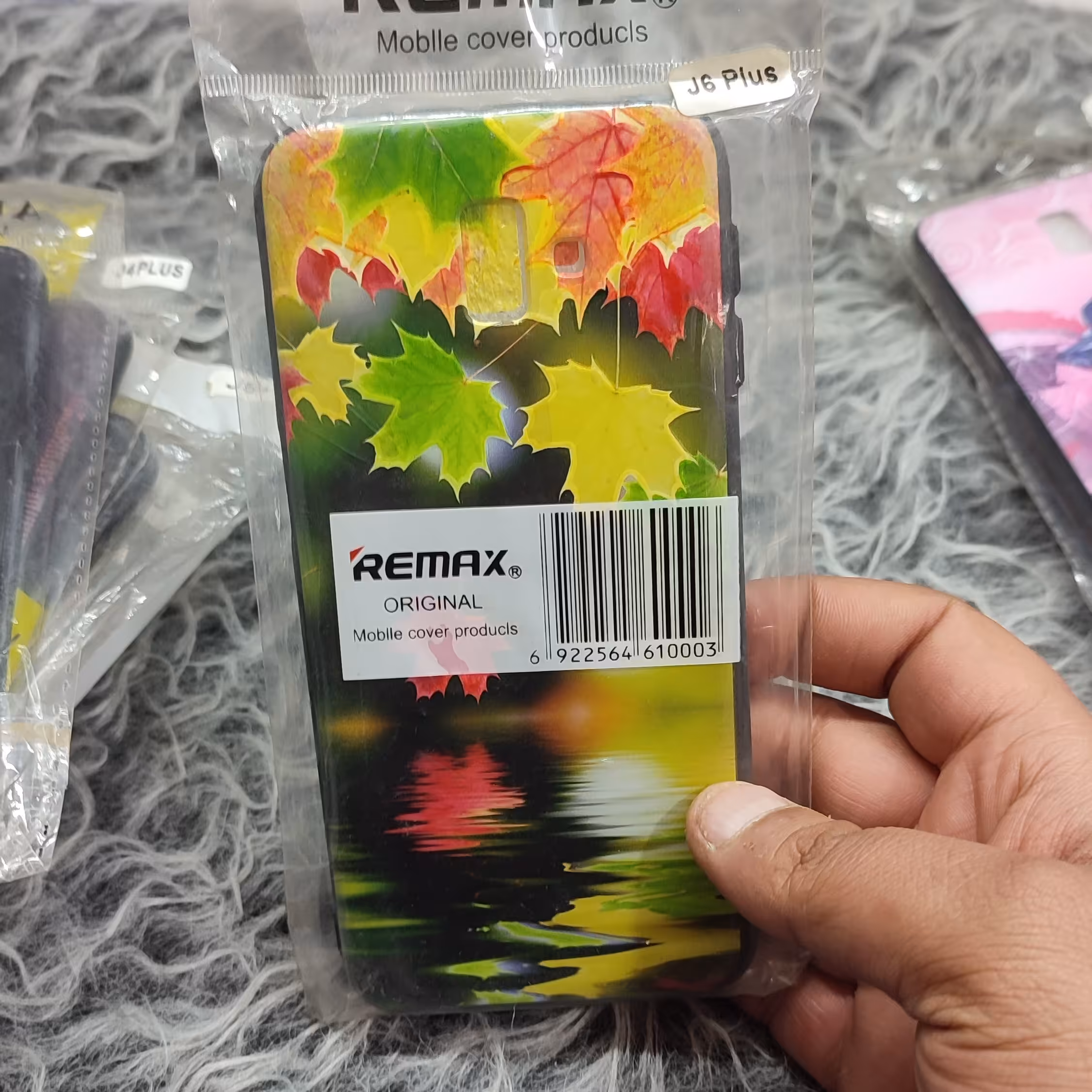 گارد  SAMSUNG J6 PLUS بیست و یک