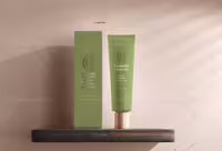 موکاپ لایه باز تیوپ کرم با جعبه | گرافیک با طعم تربچه