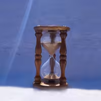 ساعت شنی چوبی KHANESHEN 