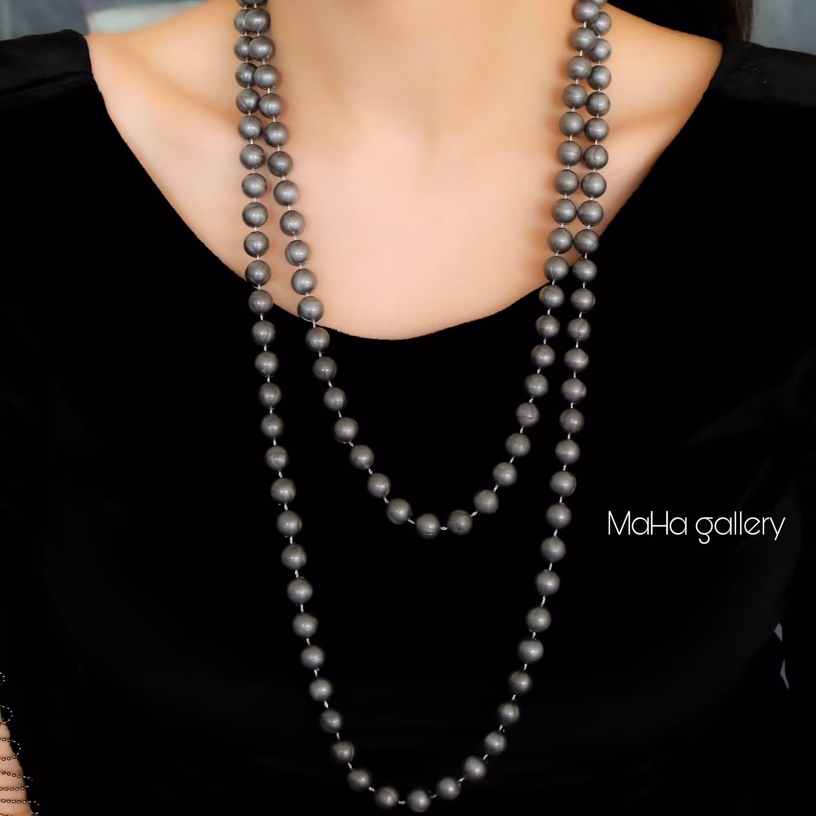 گردنبند مرواریدی کبود بلند