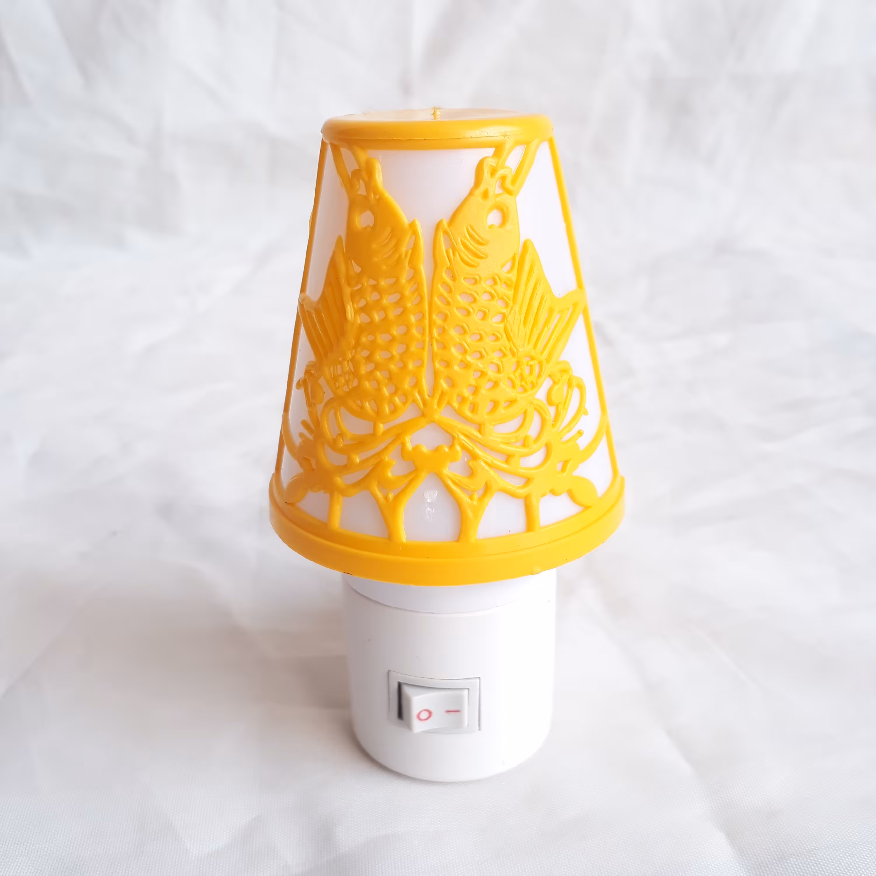 چراغ خواب آباژوری زرد