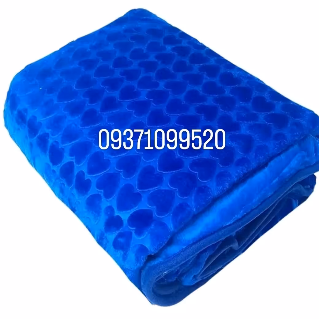 پتو نرمینه دونفره مدل نگین بسیار لطیف و براق طرح برجسته قلب ساکدار اورجینال رنگ آبی کاربنی