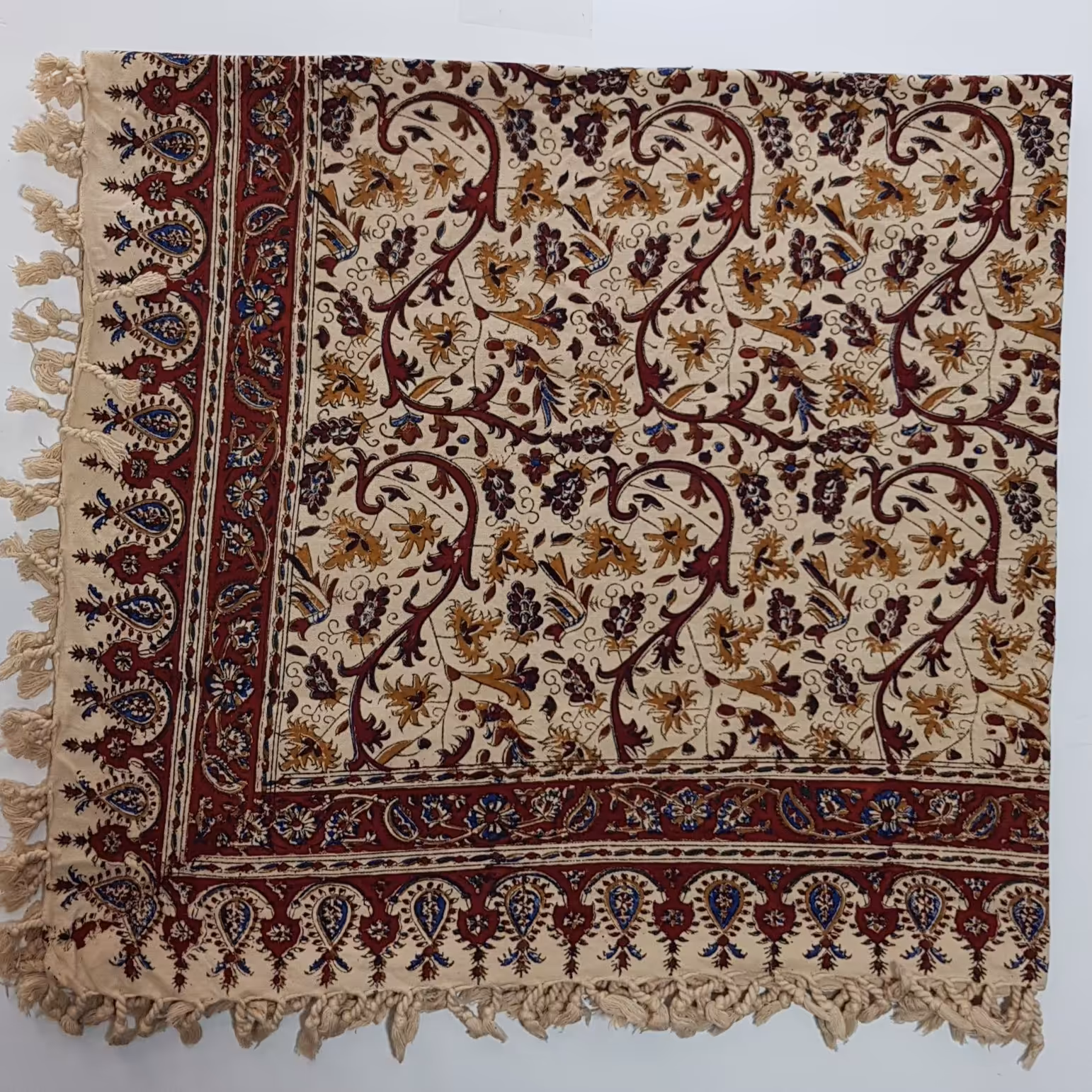 سفره قلمکارباغ انگورپاییز