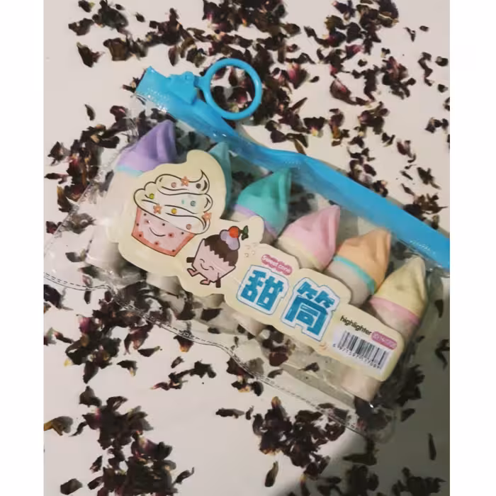 هایلایت بستنی قیفی بارنگ های فانتزی 