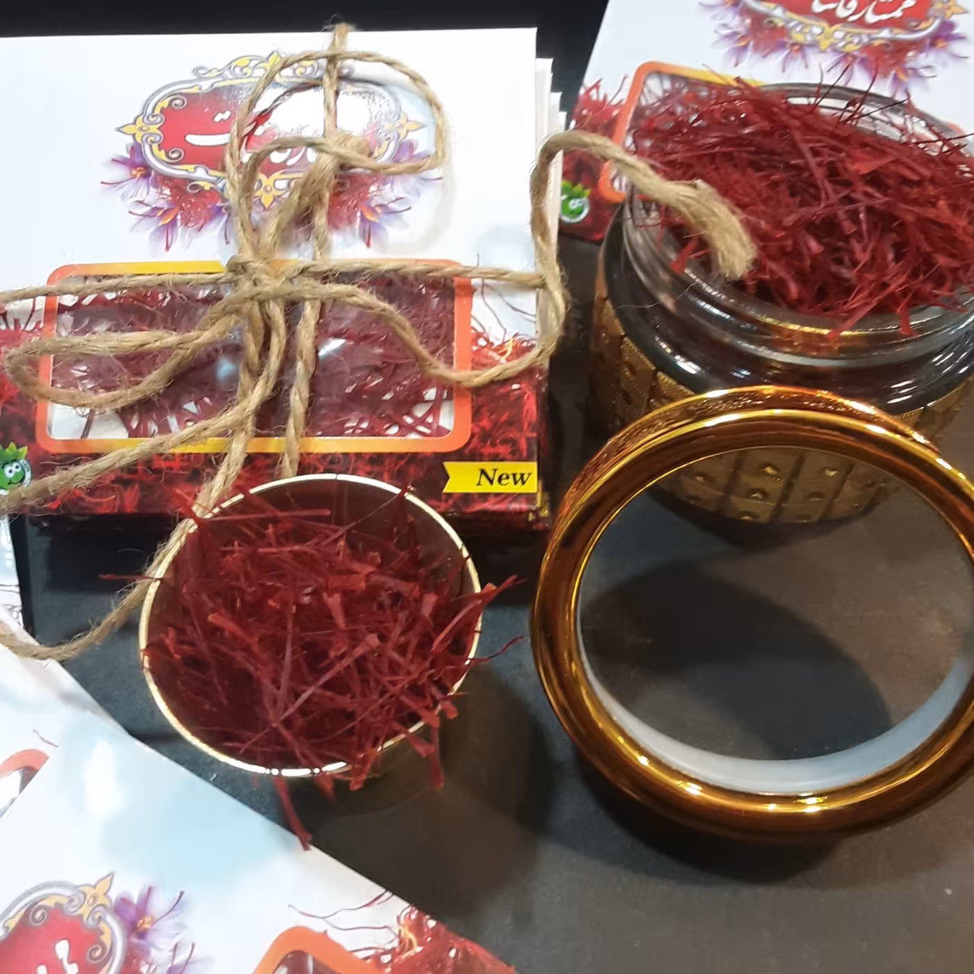 پک 10 عددی زعفران سوپر نگین صادراتی یک گرمی