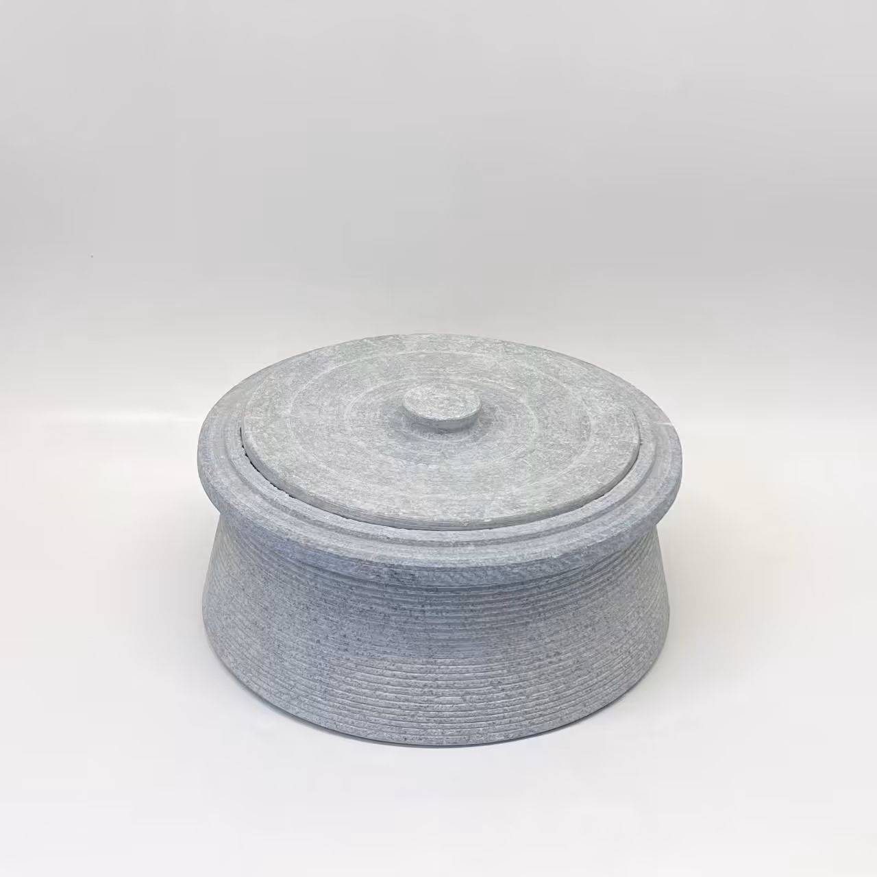 ماهیتابه سنگی طرح خط دار
