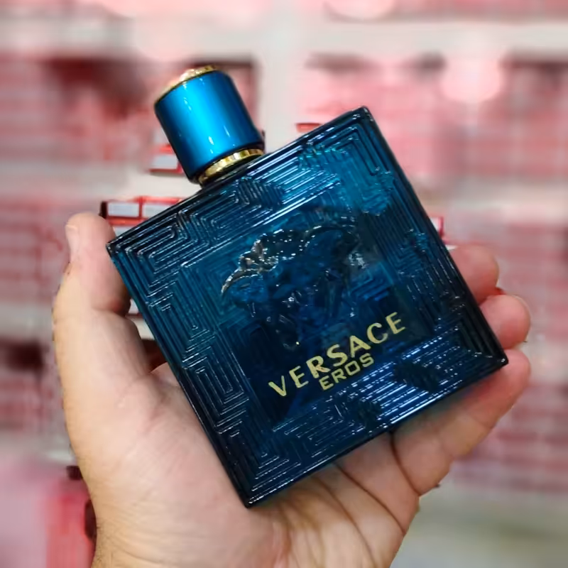 ادکلن ورساچه اروس 100 میل  VERSACE EROS عطر ورساچی رایحه مردانه ادوتویلت ورساچه Versace عطر  versace erod عطر ورساچه آبی