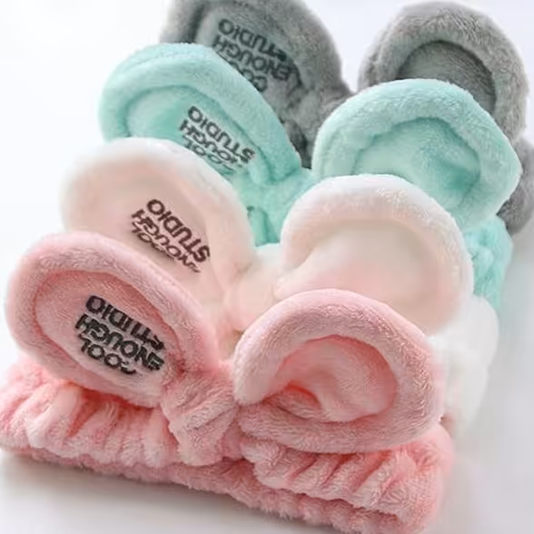 هدبند پشمالوی پاپیون