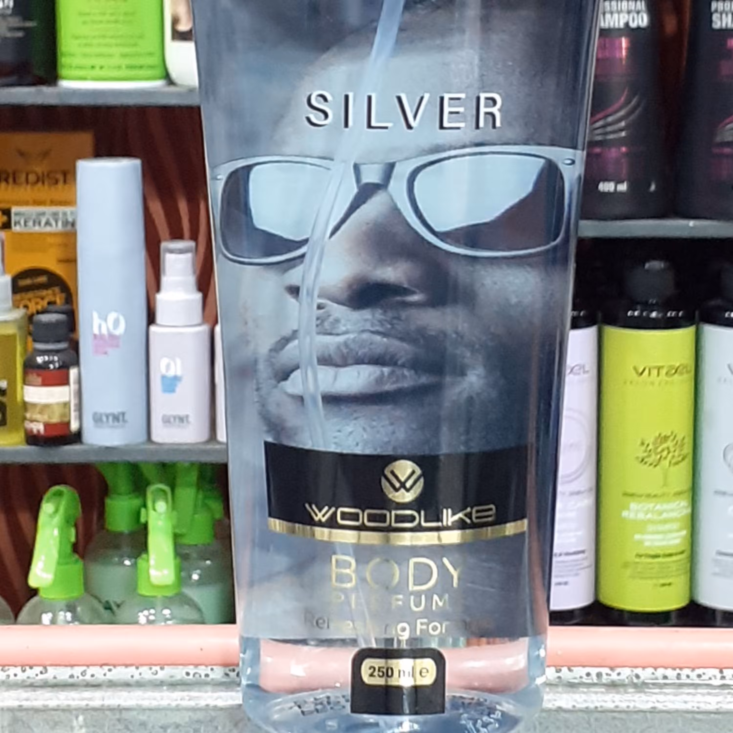 بادی اسپلش مردانه وودلایک  سیلورsilver رایحه گرم حجم 250 میل