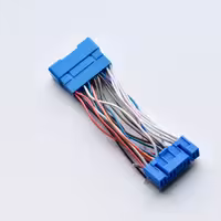 سوکت فابریک دزدگیر ساینا طول عمر بالا با گارانتی 