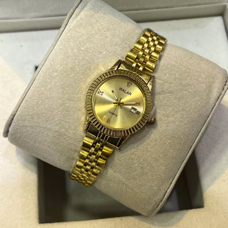 ساعت والار زنانه  ودخترانه طلایی