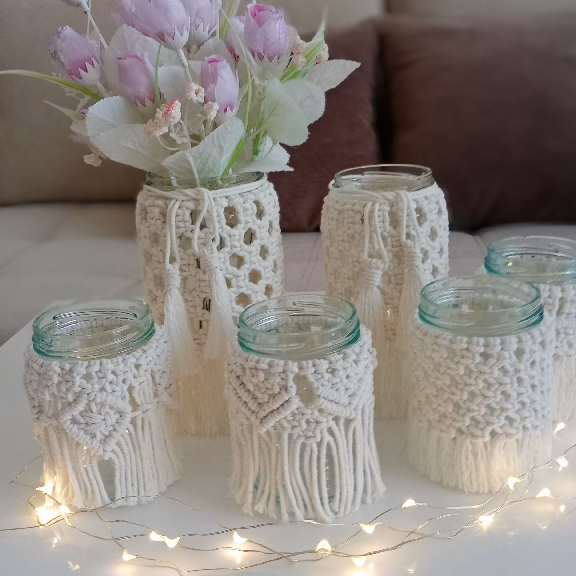 جاشمعی مکرومه بافی شمعدان مکرومه بافی گلدان مکرومه بافی شیشه مکرومه بافی دکور شیک جاشمعی شیک سبک بوهو دکور هفتسین