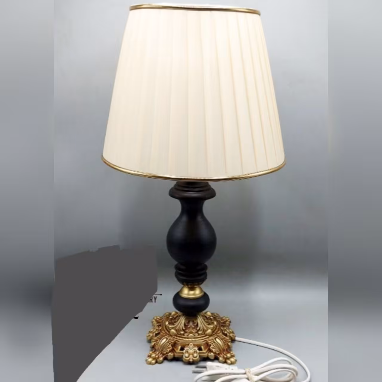 اباژور رو میزی 