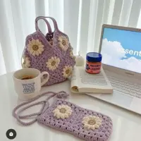 ست  کیف ساحلی زنانه  رو دوشی و کیف موبایل قلاببافی طرح 4
