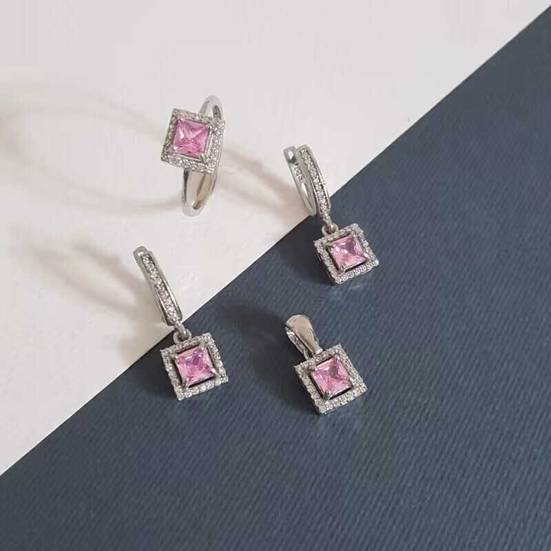 نیم ست نقره عیار 925 - باروکش اب رادیوم -با نگین زیرکن  رنگی - کد 4 - W 7.6 