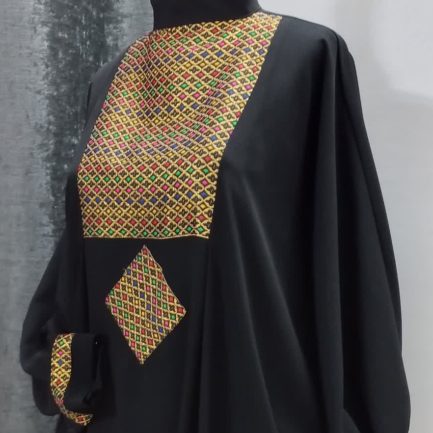 مانتو عبایی طرح ثنا