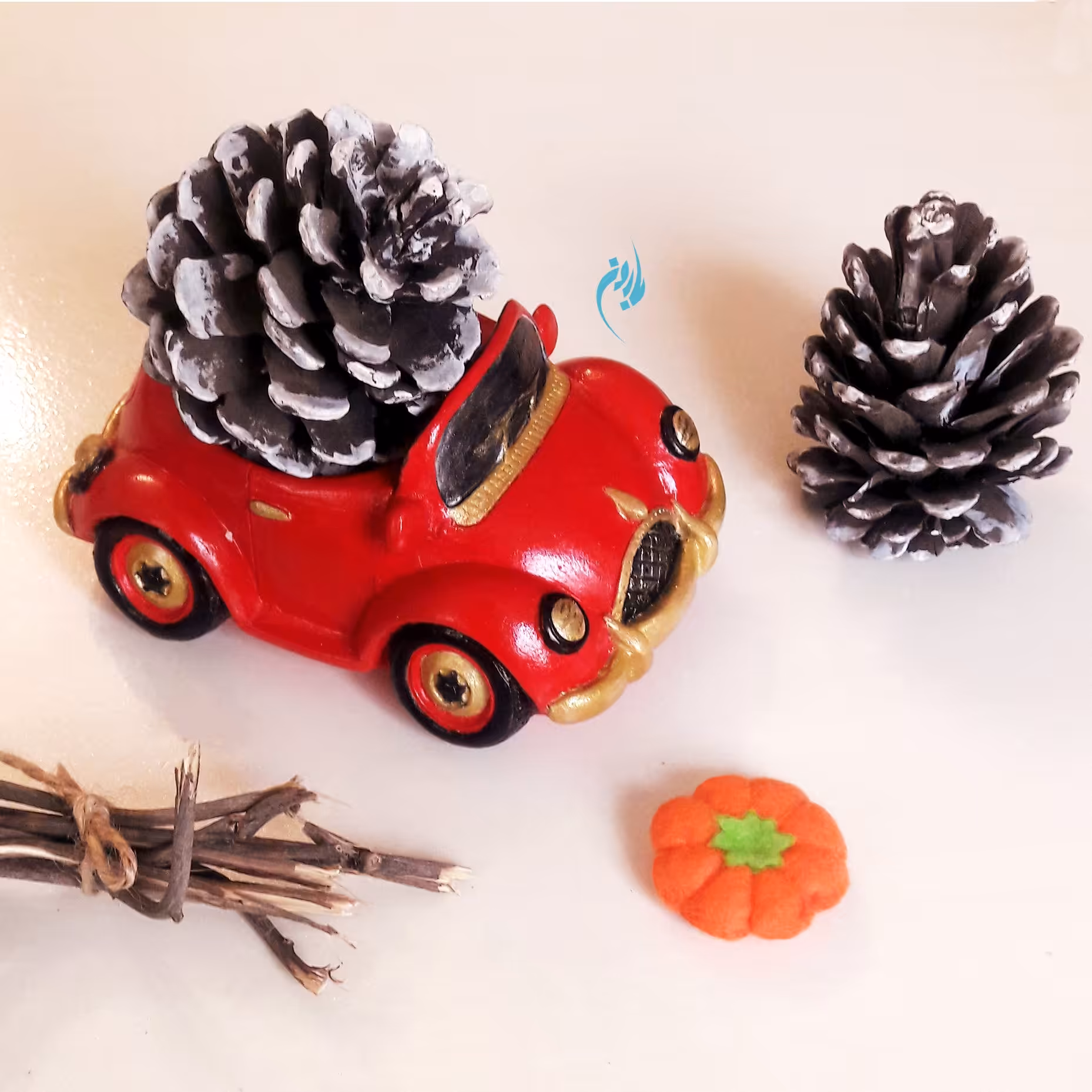 دکوری پلی استر طرح اتومبیل