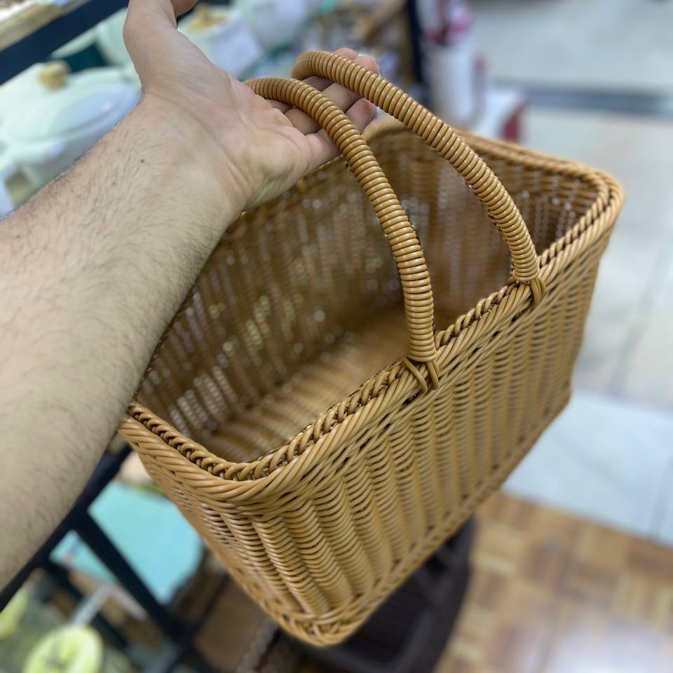 سبد پیکنیک حصیری