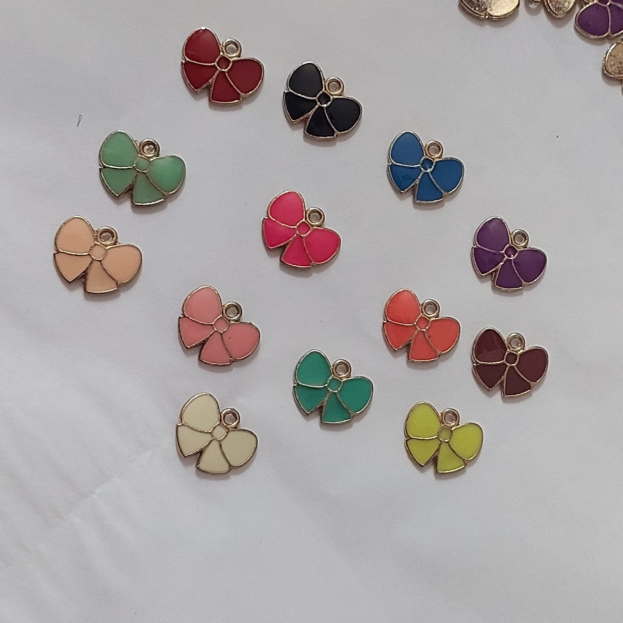 آویز  دستبند و موبایل پک 6 عددی