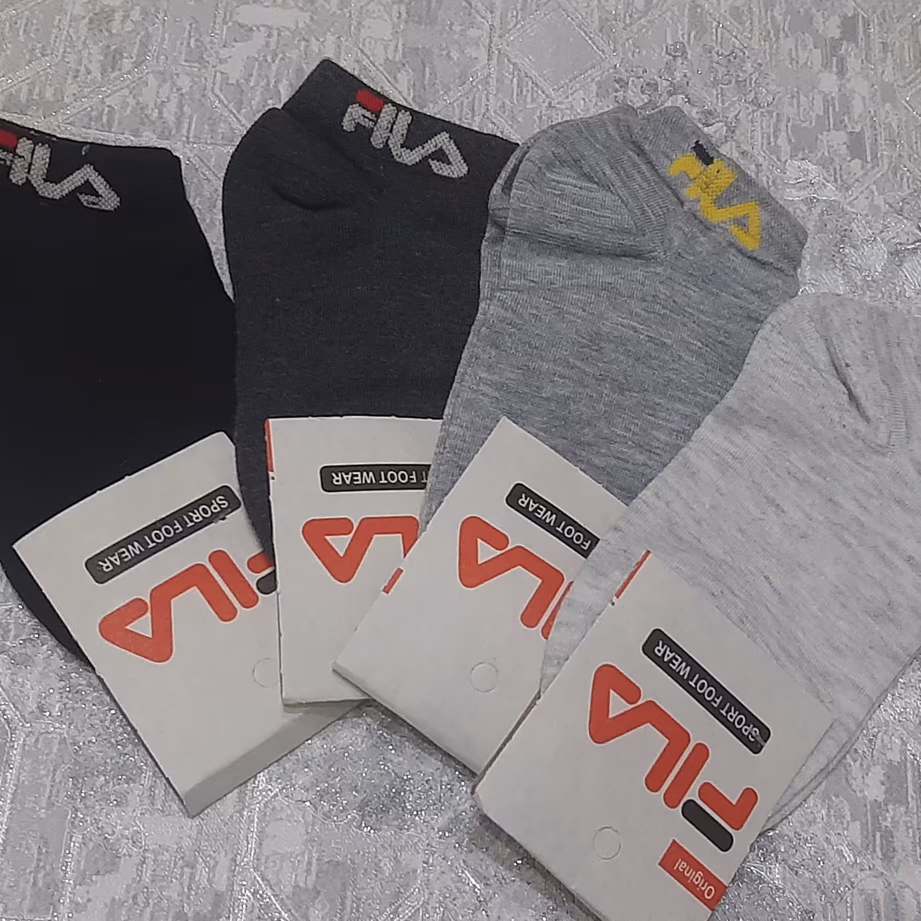 جوراب مچی مردانه  و زنانه Fila پاخور شیک و عالی