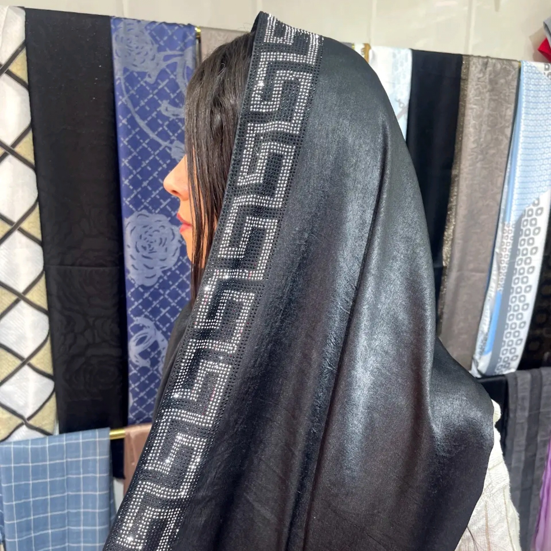 شال جواهر دوزی