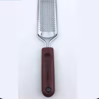 رنده کف پا هلالی دسته قهوه ای