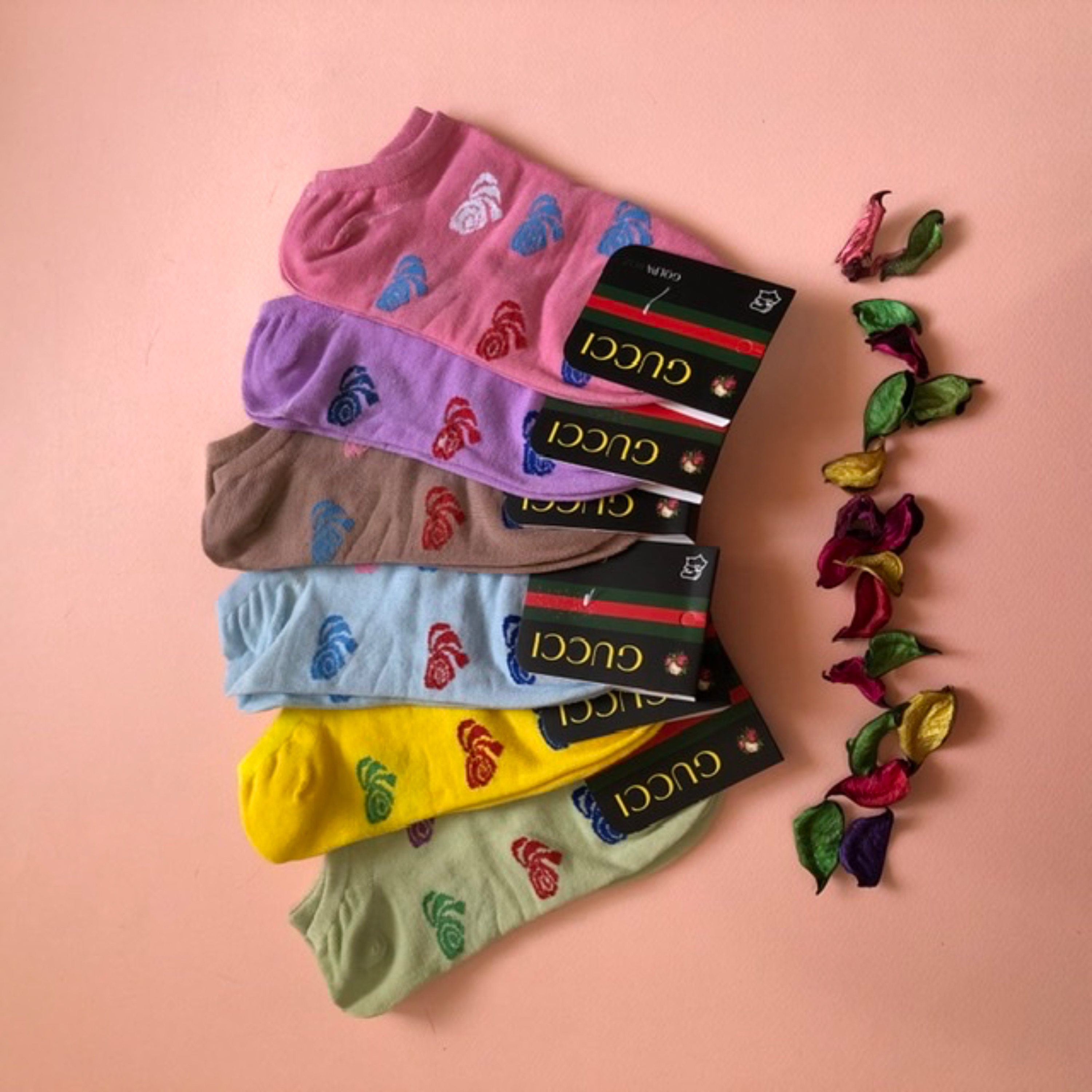 جوراب مدل برگ