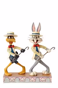 مجسمه On with the show 4055775