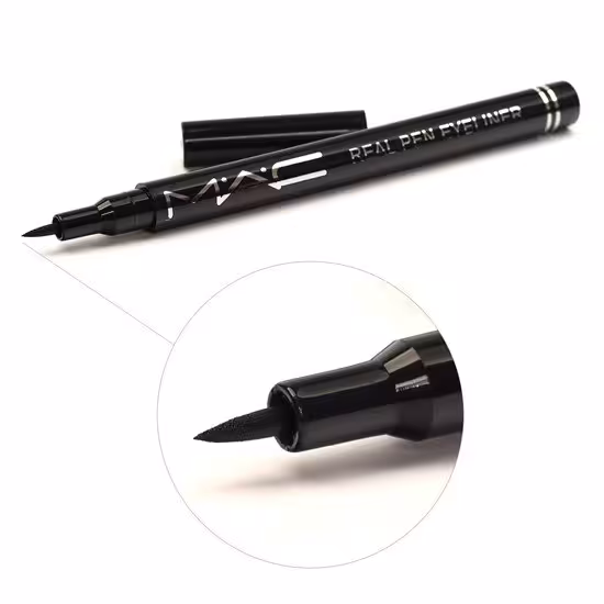 خط چشم ماژیکی نوک تیز مک کاملا مشکی 
ضد آب
ضد حساسیت
ماندگاری عالی
بدون پخش شدن