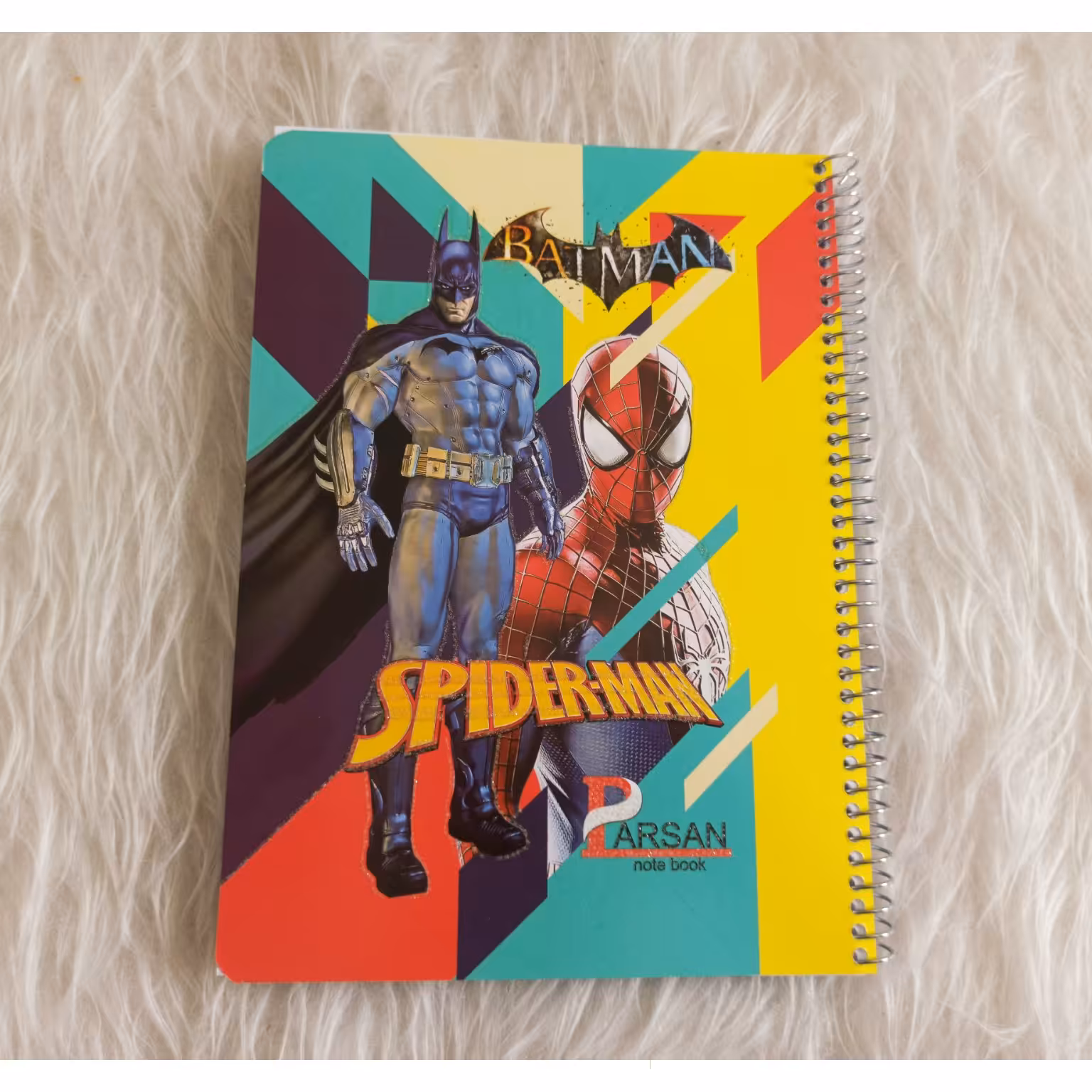 دفتر سیمی خط دار، جلد گلاسه، 80برگ، سایز 23*17، طرح بتمن