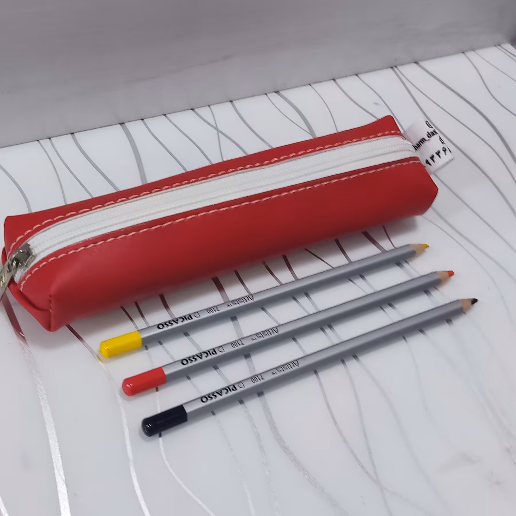 جامدادی مهندسی  از چرم مصنوعی 