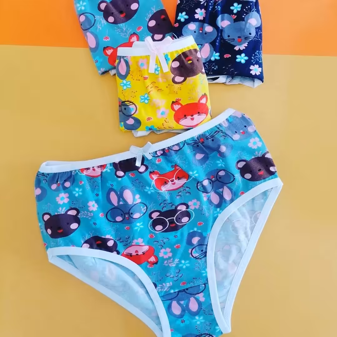 لباس زیر  موشی