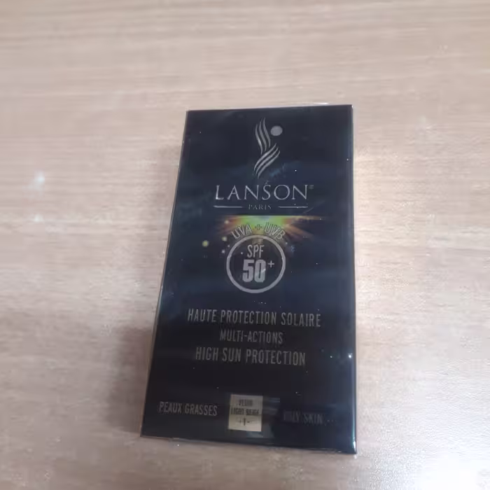 کرم ضد آفتاب لانسور spf50