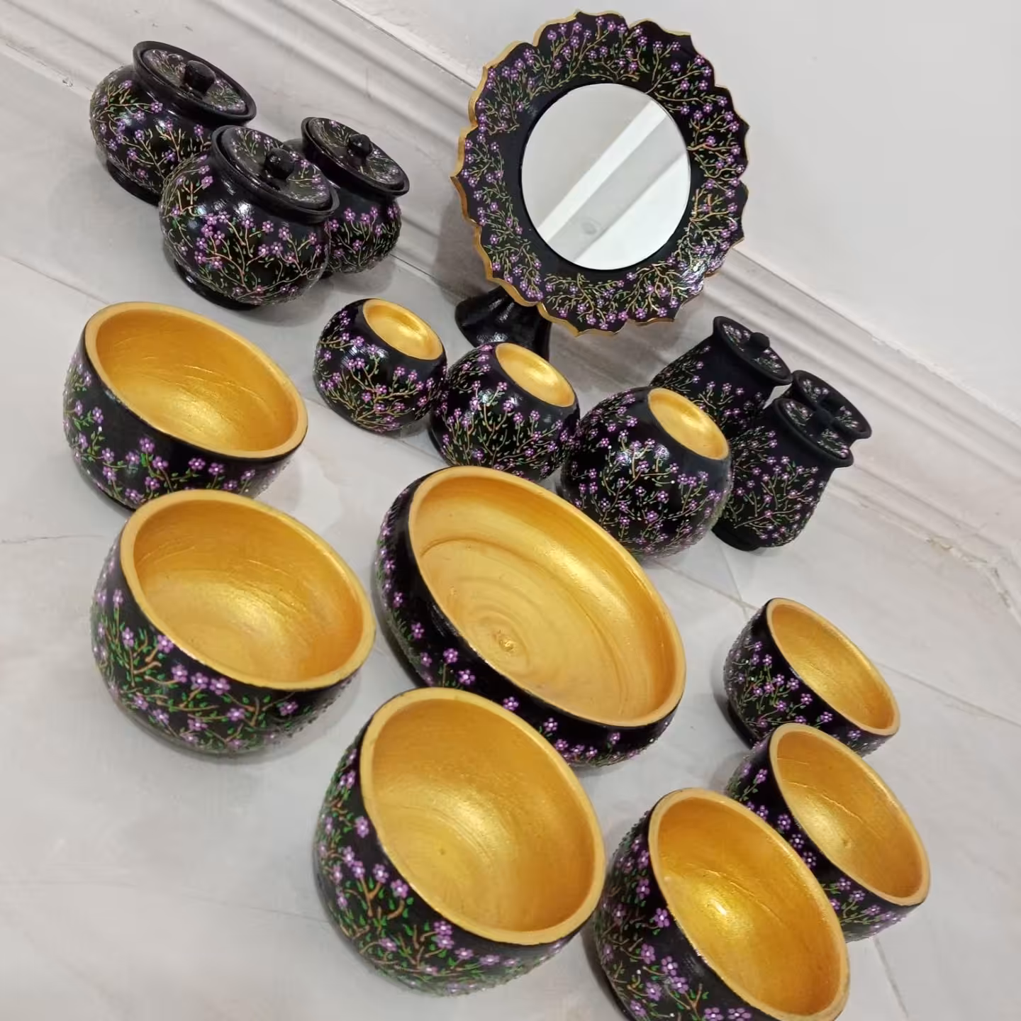 هفت سین سفالی نقطه کوبی شده، بسیار خوشرنگ، قابل شستشو، قابل سفارش در هر طرح و رنگی