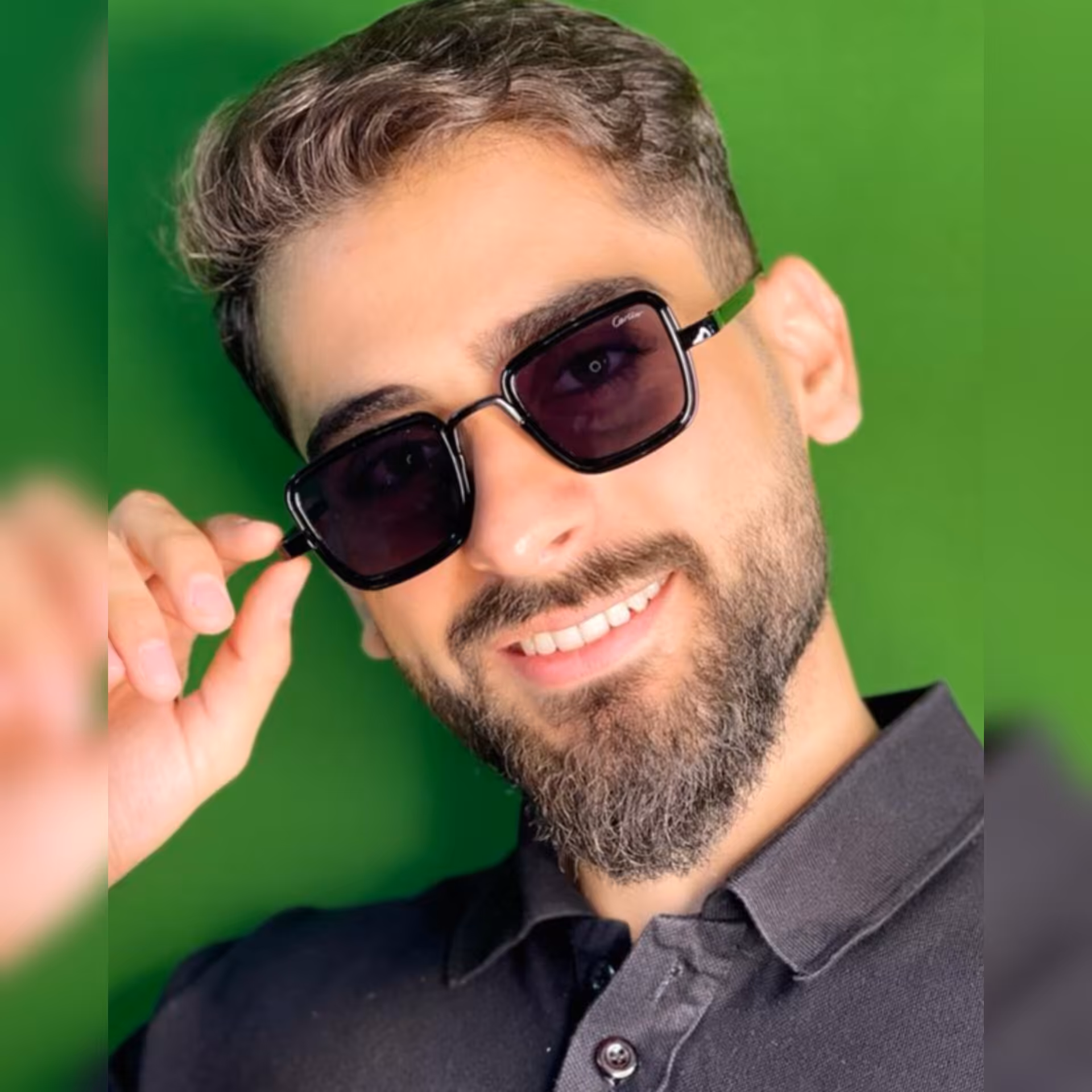 عینک افتابی کارتیر cartier مردانه مشکی مربعی