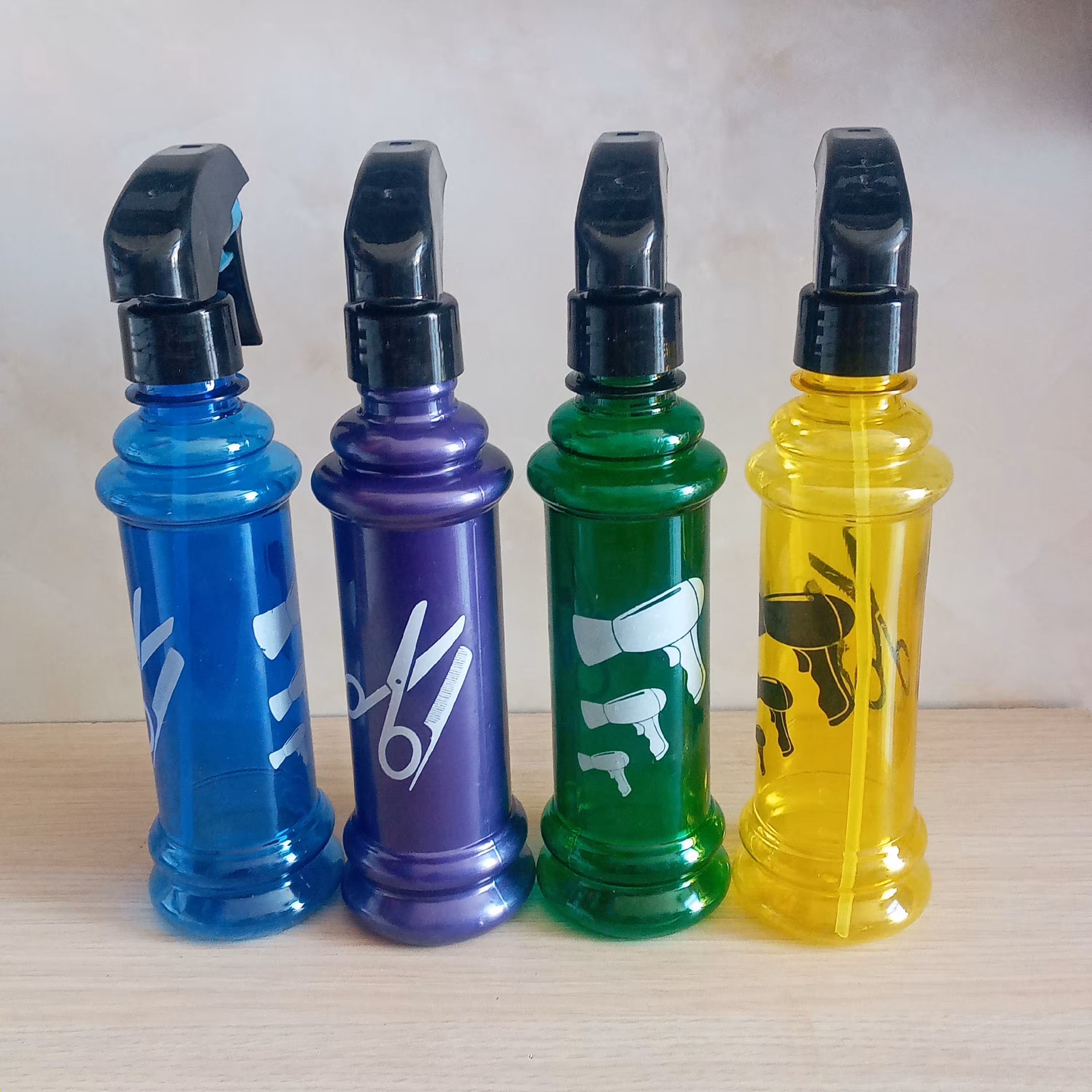 آبپاش آرایشگری شفاف 