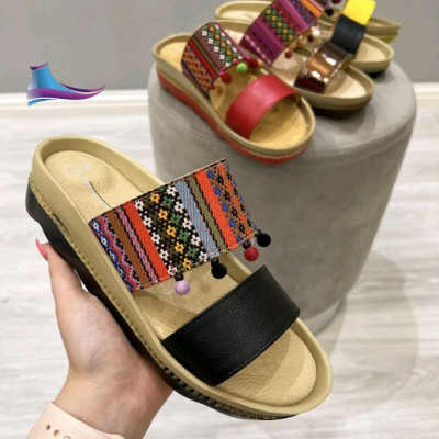 دمپایی زنانه