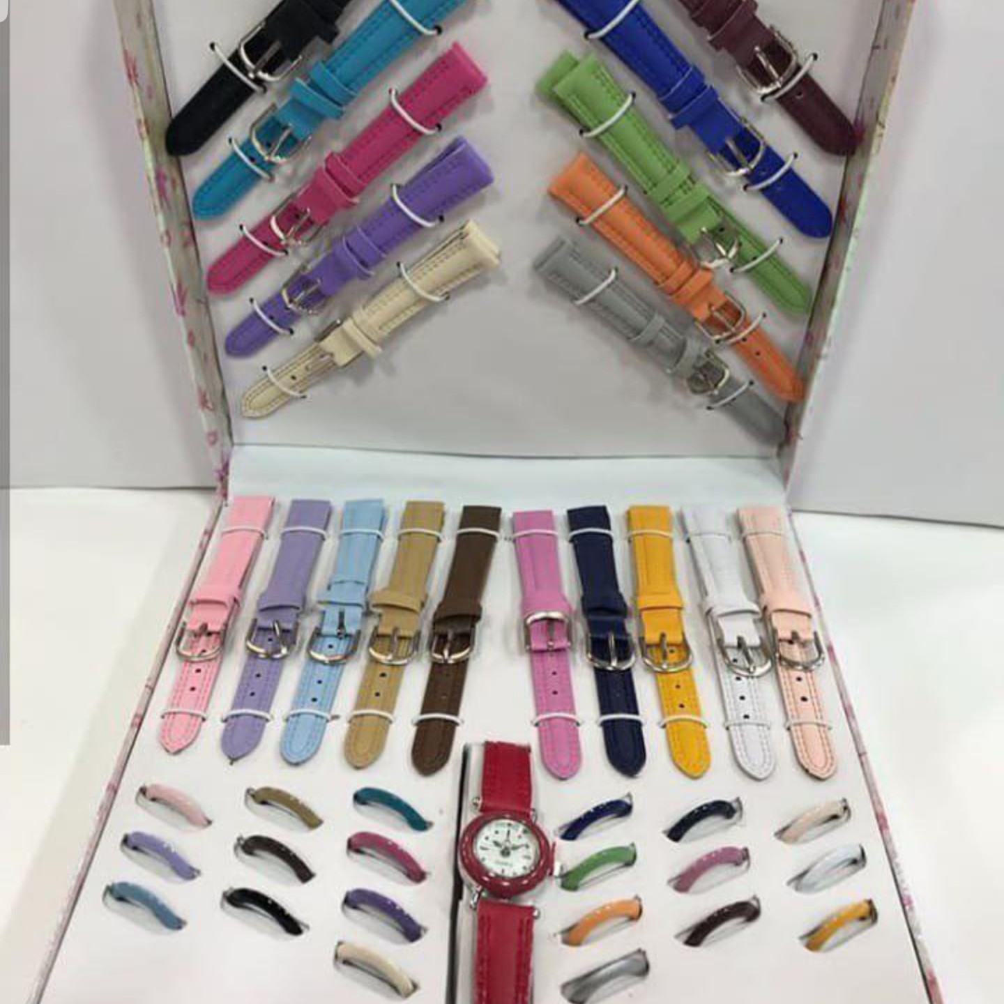  کادو هدیه پک ساعت 21 بند  و 21 حلقه باکیفیت (ارسال رایگان) 