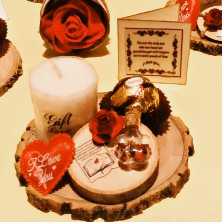 گیفت های چوبی