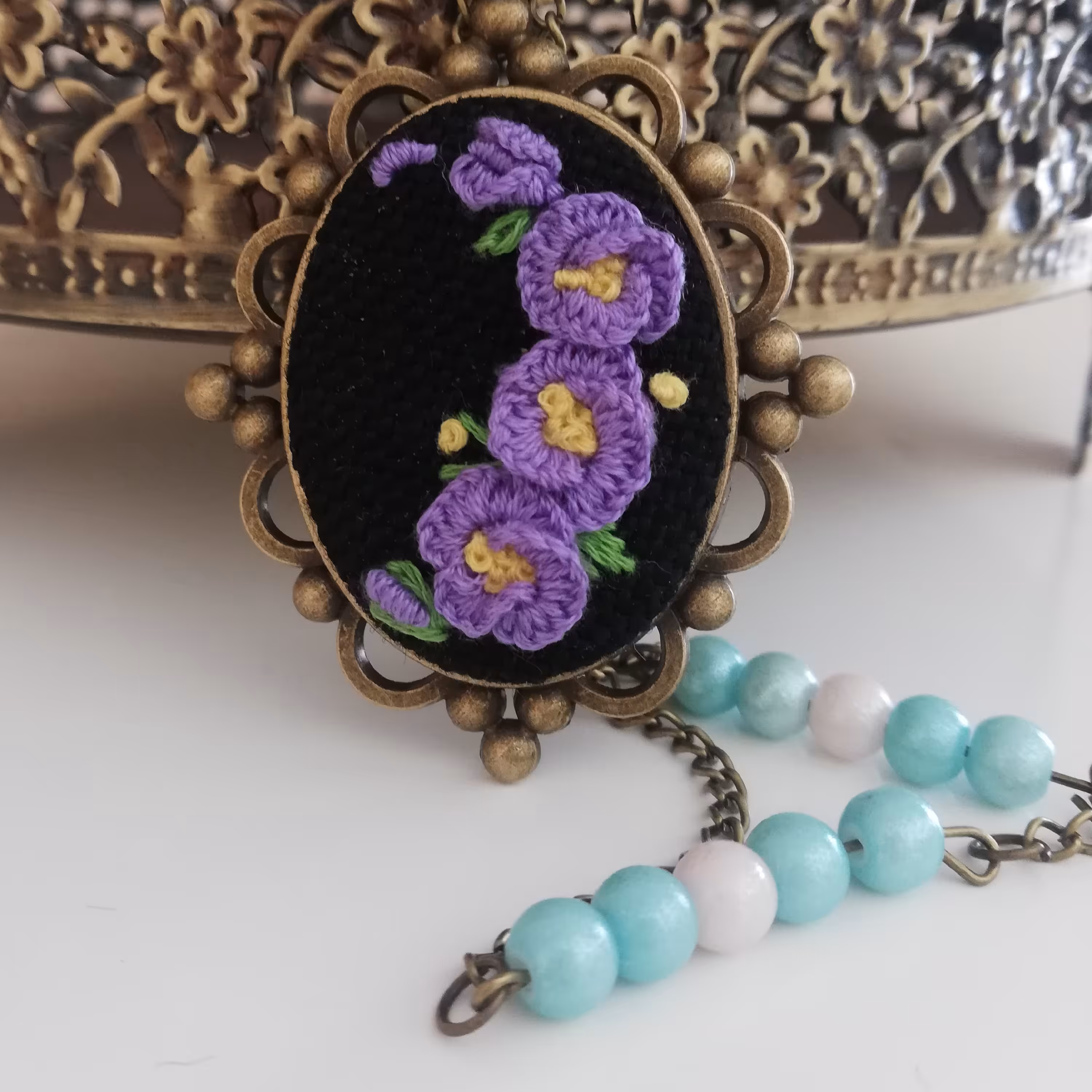 گردنبند گلدوزی شده کد 109