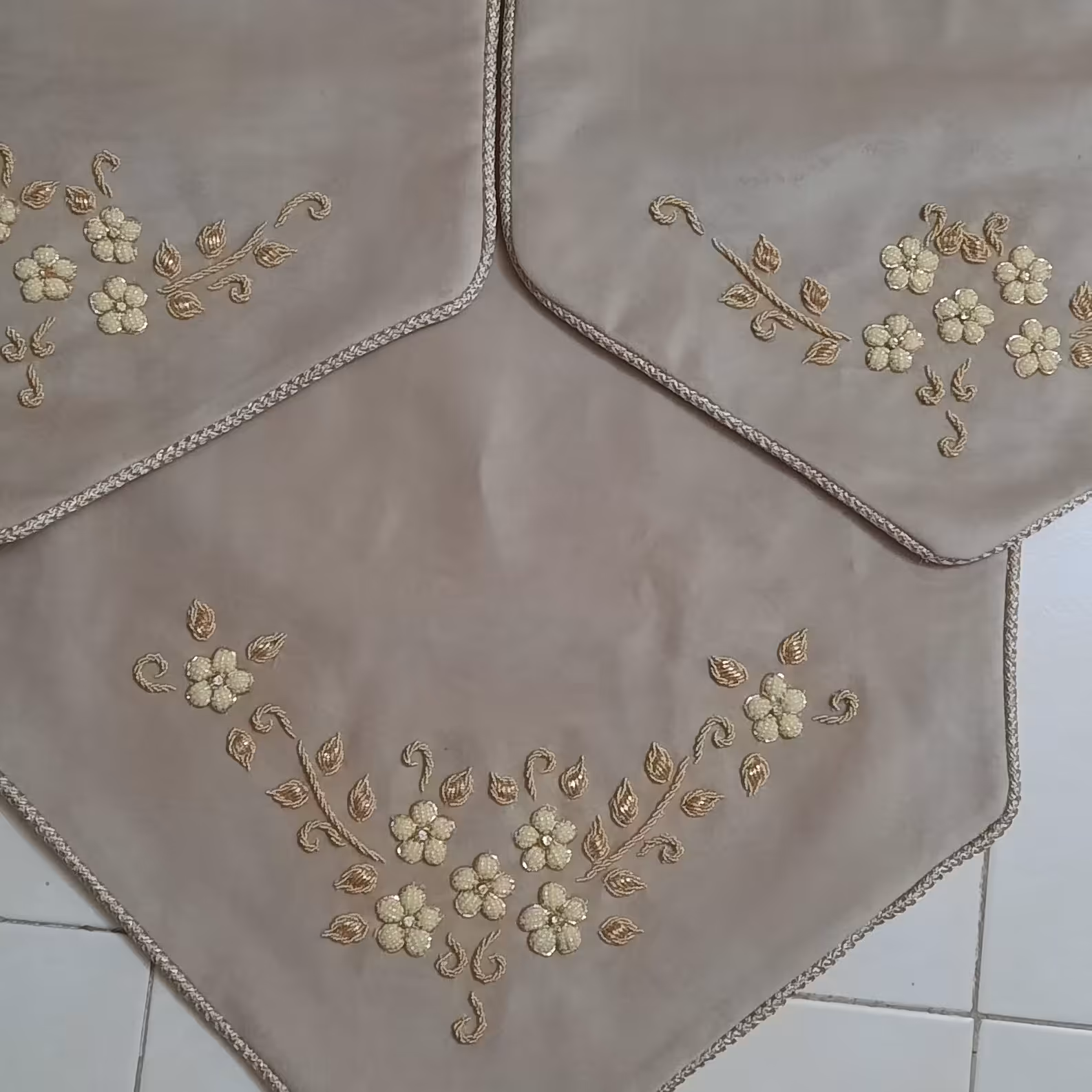 سه تکه مبلی ،جنس مخمل،